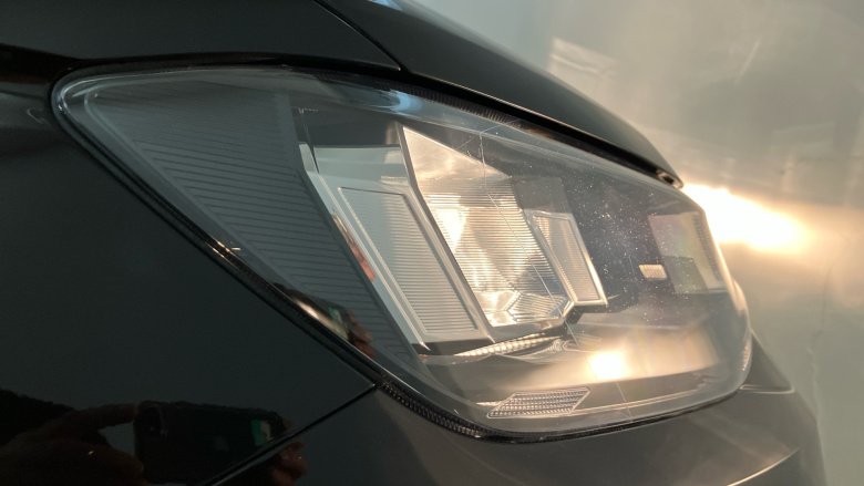 Volkswagen Caddy Cargo C20 Diesel 2.0 TDI 122PS Commerce Pro Van DSG